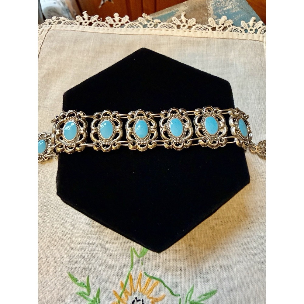 Vintage Bohemian Silver-Tone Faux Turquoise Link Bracelet with Hamsa Clasp